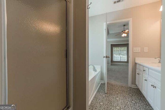Building Photo - 1420 Jefferson Walk Cir