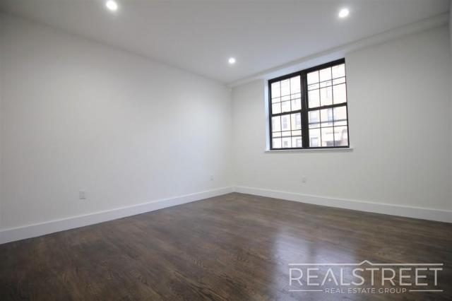 Building Photo - 2 bedroom in BROOKLYN NY 11233