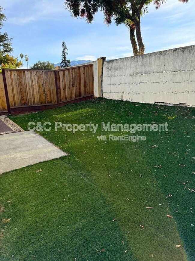 Building Photo - 1638 Merriton Ct
