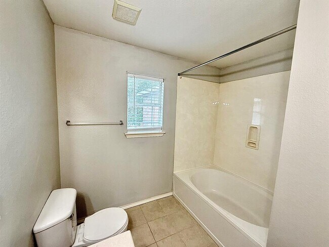 Building Photo - 12513 Mexicana Cove