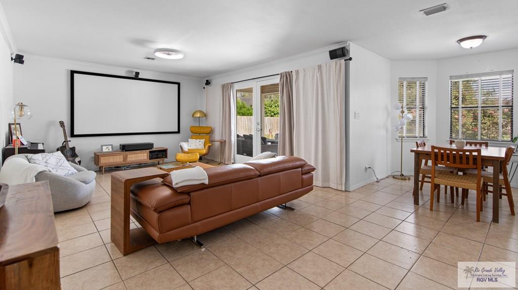 Building Photo - 4722 Beaver Pond Dr