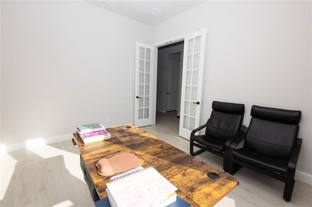 Building Photo - 2301 Allston Dr