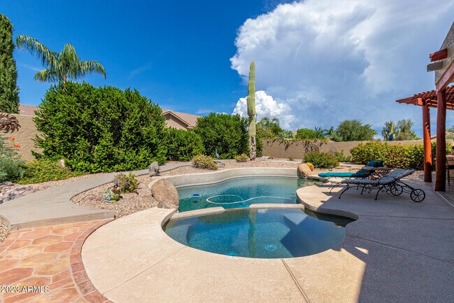 Building Photo - 9244 E Mogollon Trail