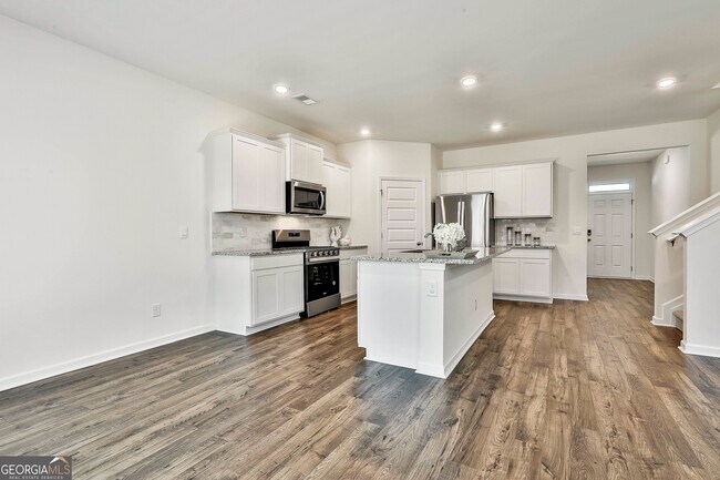 Building Photo - 166 Woodbrook Trl