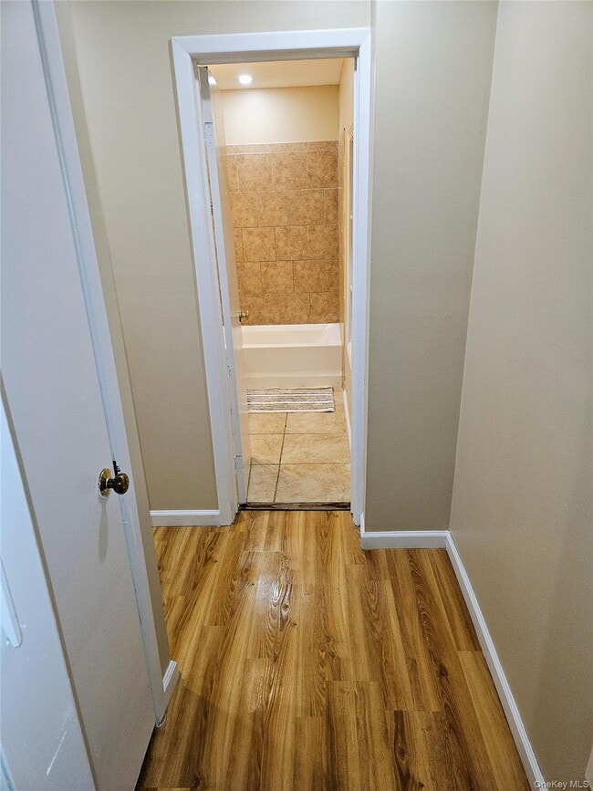 Building Photo - 17 Prospect St