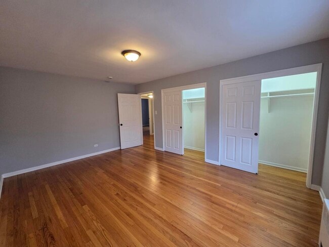 Building Photo - 2611 W Fitch Ave