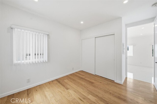 Building Photo - 220 39th St