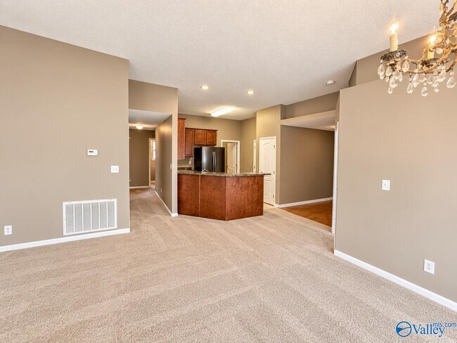 Building Photo - 409 Summer Cove Cir NW