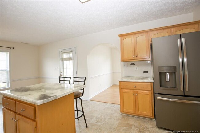Building Photo - 106 Harvest Ln