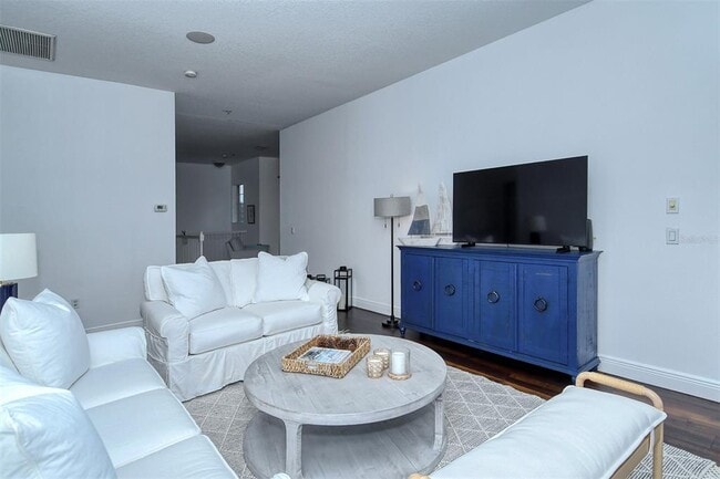 Building Photo - 8363 Miramar Way