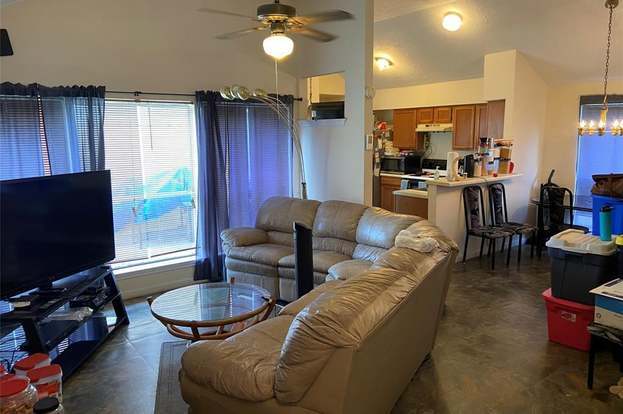 Building Photo - 17427 Lobo Trail