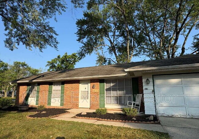 Primary Photo - 4611 Dutchess Ln