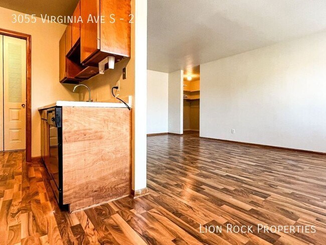 Building Photo - 3055 Virginia Ave S