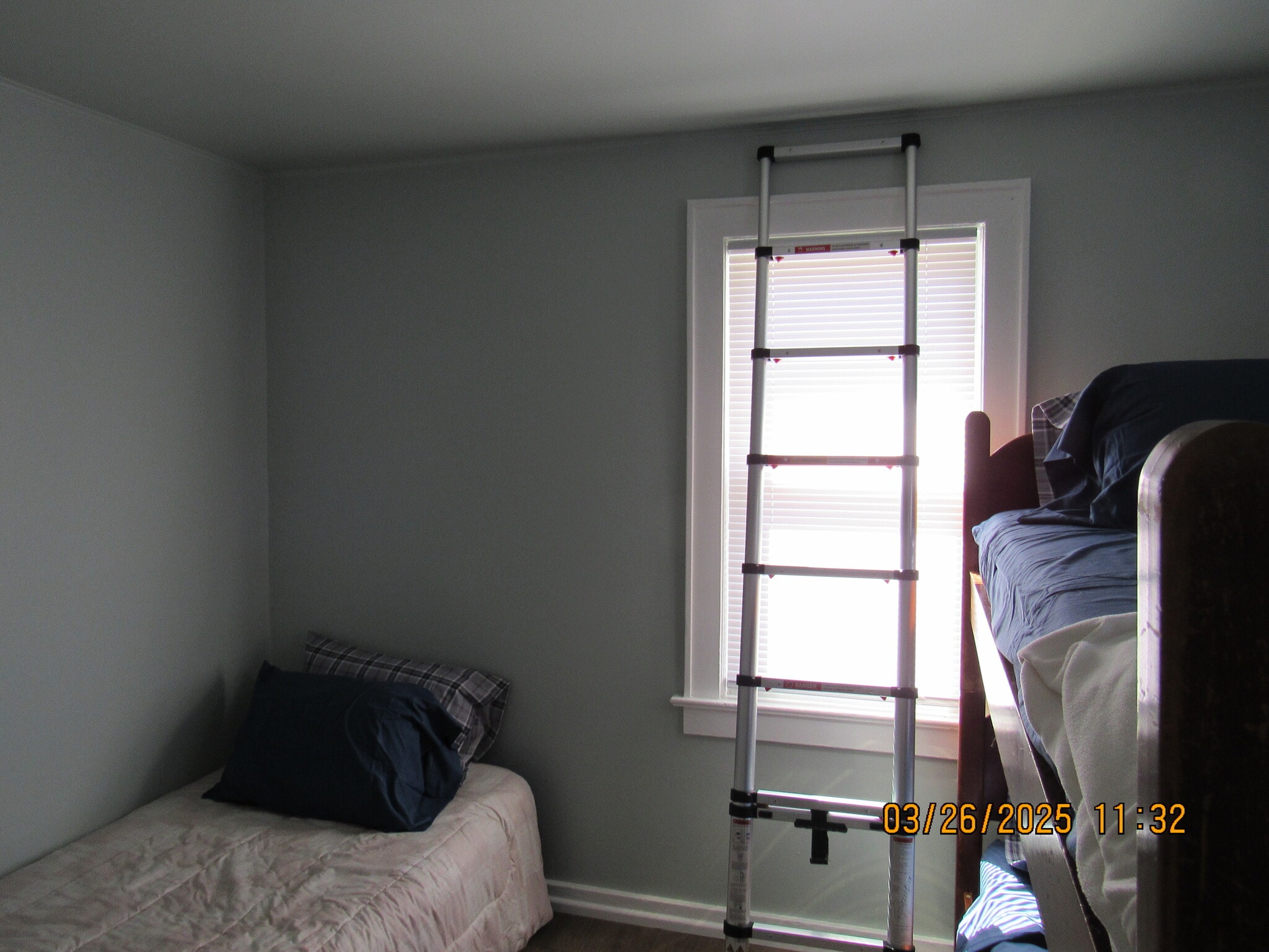 Building Photo - 206 Lake St