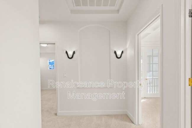 Building Photo - 1801 Riverview Ave