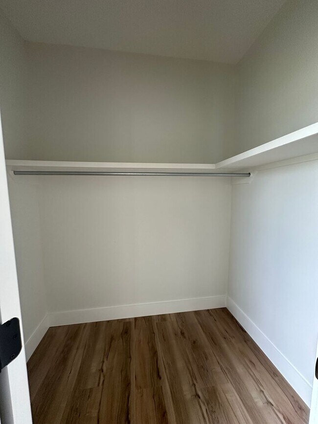 Building Photo - 3 Bed 2 Bath New Construction Home