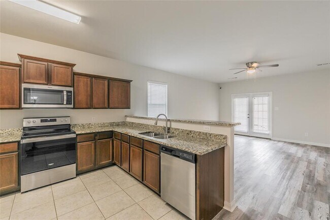 Building Photo - 6152 Nathan Creek Dr