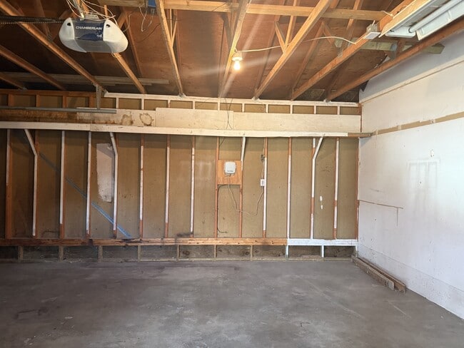 Building Photo - 3541 Granger Ave W