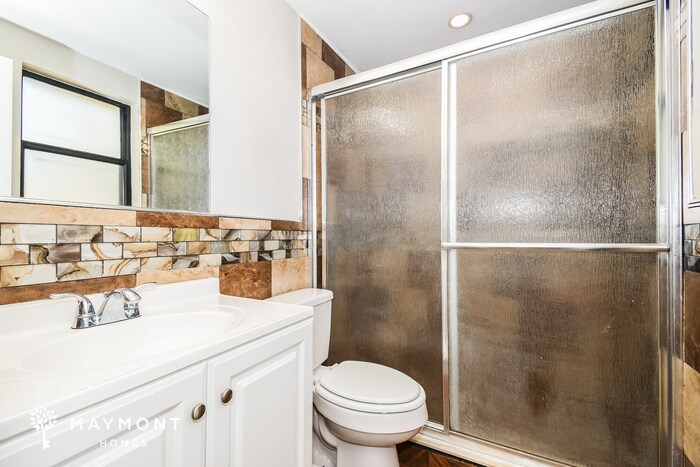 Building Photo - 7317 Sharbeth Dr S