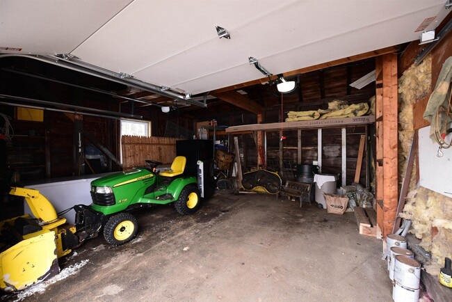 Building Photo - 2535 White Mountain Hwy