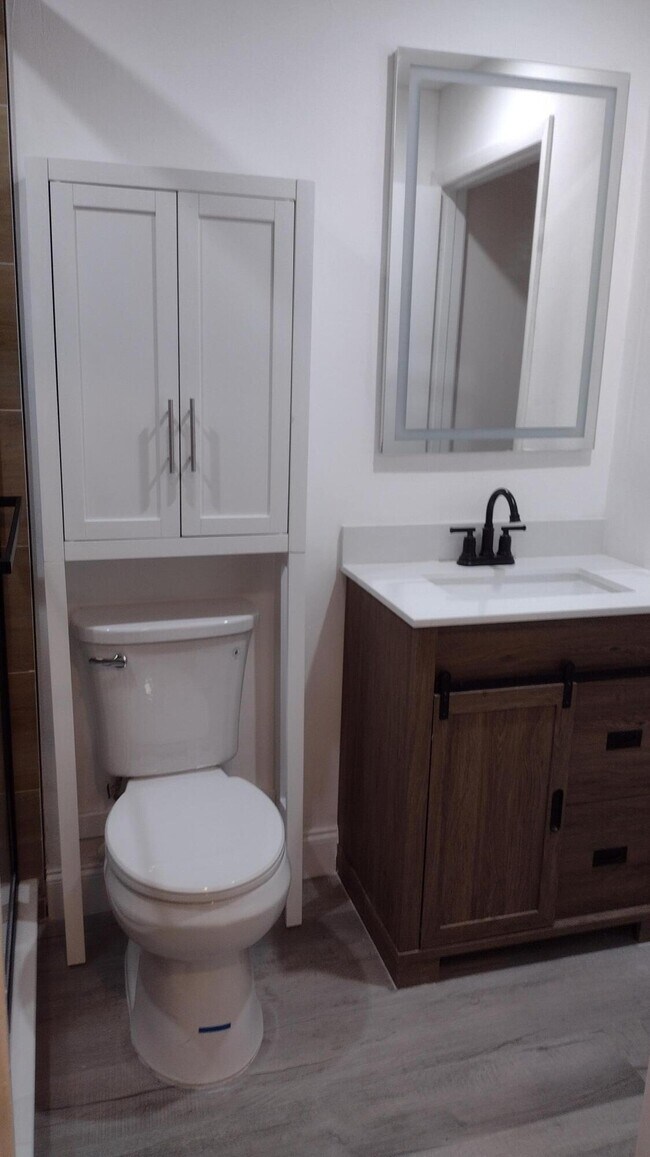 Building Photo - 9430 Boca Cove Cir