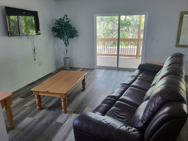 Building Photo - 6072 Randan Ct