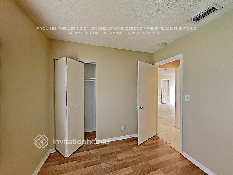 Building Photo - 7939 SW 3rd St