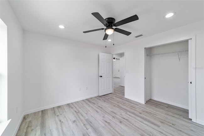 Building Photo - 5058 SW 154 Loop