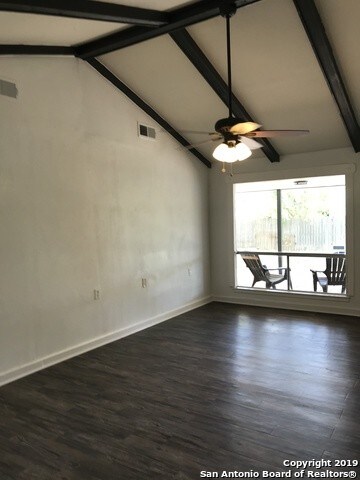 Building Photo - 5706 Woodcraft