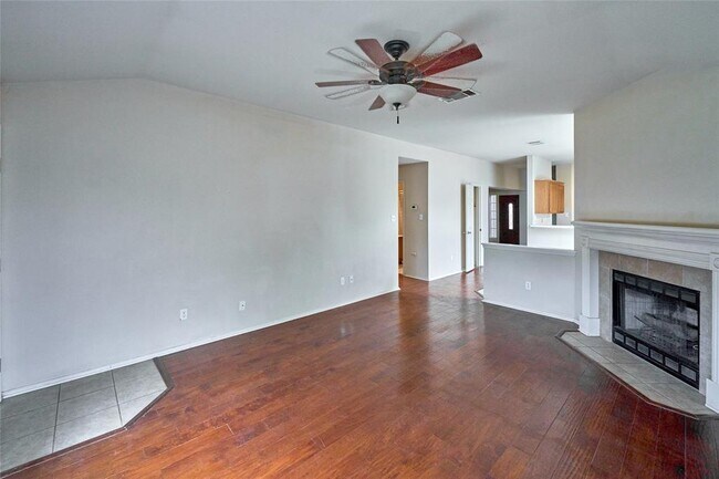 Building Photo - 2712 Settlement Dr