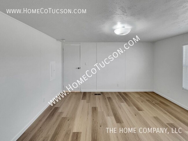 Building Photo - 11550 S Nogales Hwy