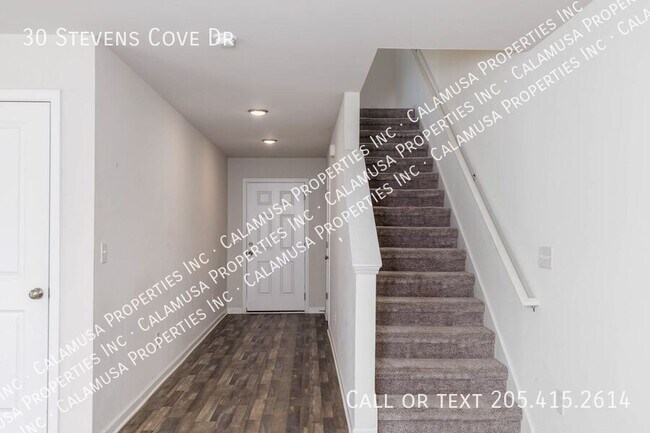 Building Photo - 30 Stevens Cv Dr