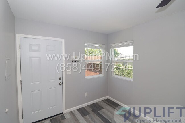 Building Photo - Logan Ave (3123)