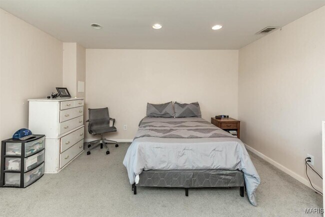 Building Photo - 3431 Rockwood Forest Ct