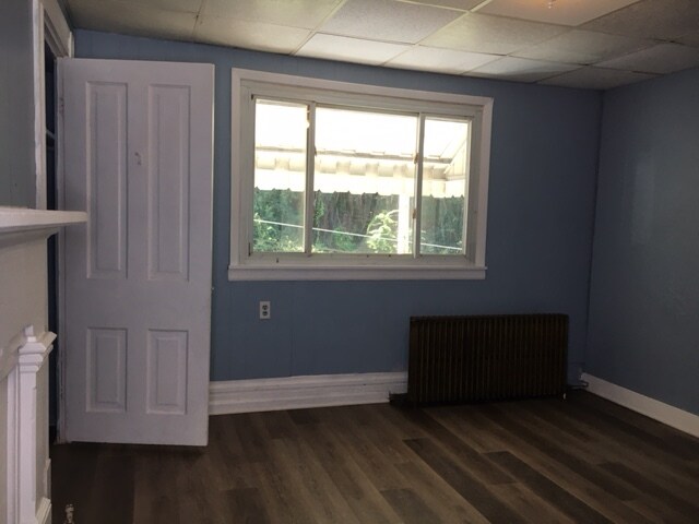 Living room - 38 Greeley St