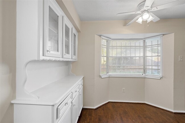 Building Photo - 11007 Gatlinburg Dr
