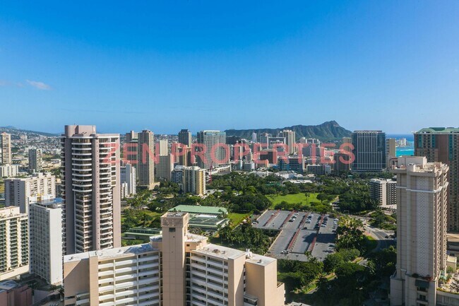 Building Photo - Fully furnished 2 bdrm / 2 bath / 1 parking unit at The Windsor Waikiki