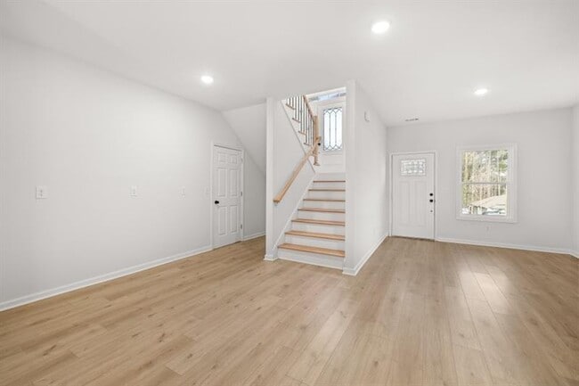 Building Photo - 4410 Ross Estates Ct SW