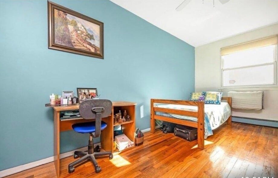 Building Photo - 69-7 66th Rd