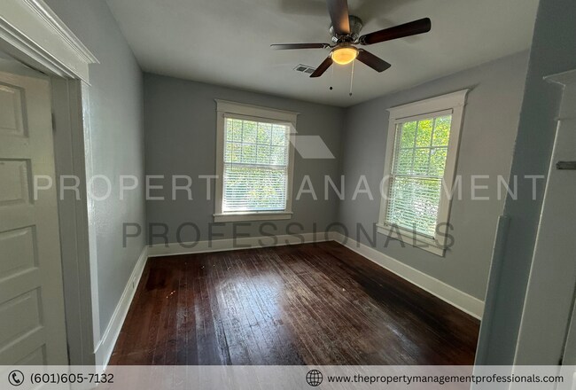 Building Photo - 1123 Harrison St