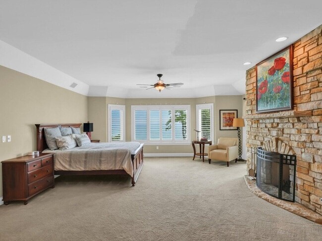 Building Photo - 106 Michigan Ct