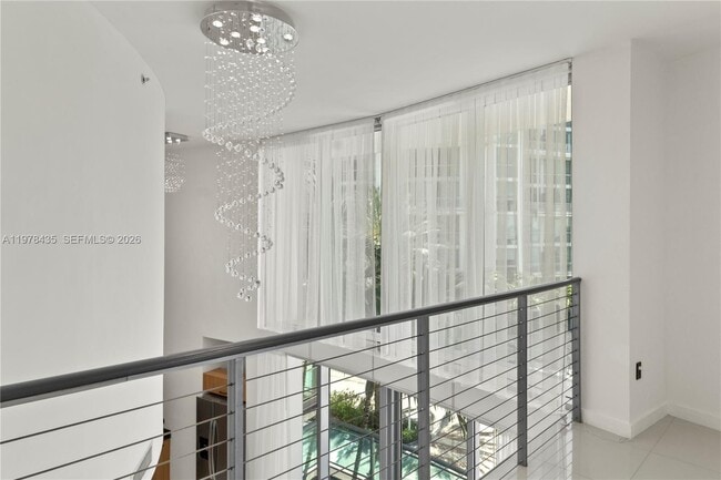 Building Photo - 350 S Miami Ave