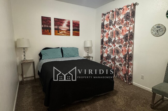 Building Photo - 5720 Woodard Ridge Dr