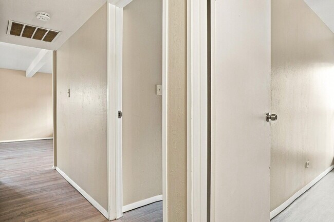 Building Photo - $1,645.95 with Half Off The First Month's Rent, 2 Beds - 1 Bath, Condo in Denver with Central A/C!