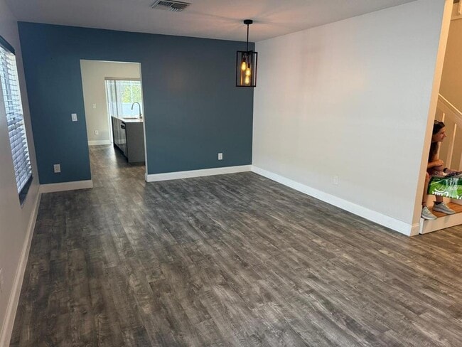 Building Photo - 7727 Glynde Hill Dr