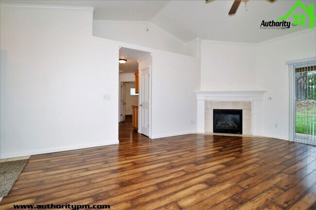 Building Photo - 3982 Cambria Dr