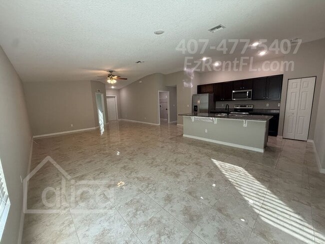 Building Photo - 577 Sea Fury Ave SW