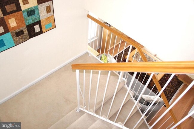 Building Photo - 30 Richards Rd