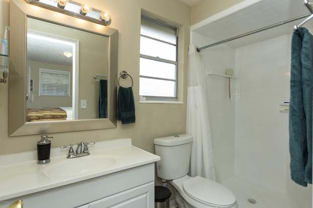 Building Photo - 2867 Holly Bay Rd