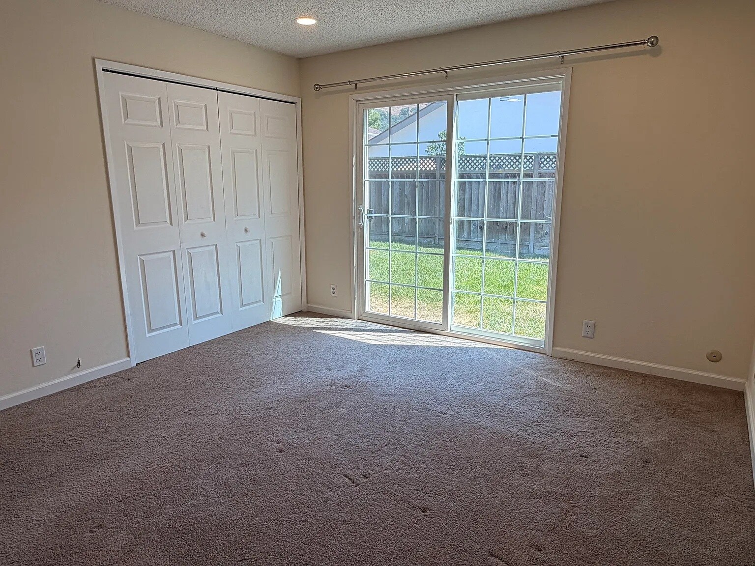 Building Photo - 6254 Hopi Cir